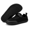 Zapatillas anchas escolares con suela de caucho antideslizante para seguridad en el recreo.