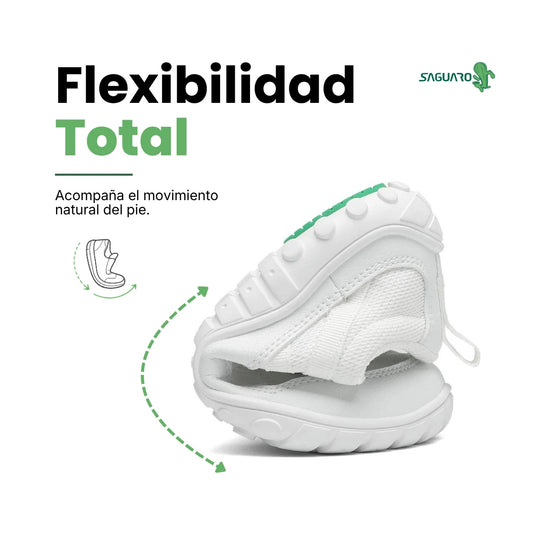 Zapatillas deportivas blancas flexibles infantil — calzado escolar barefoot para educacion fisica Chile