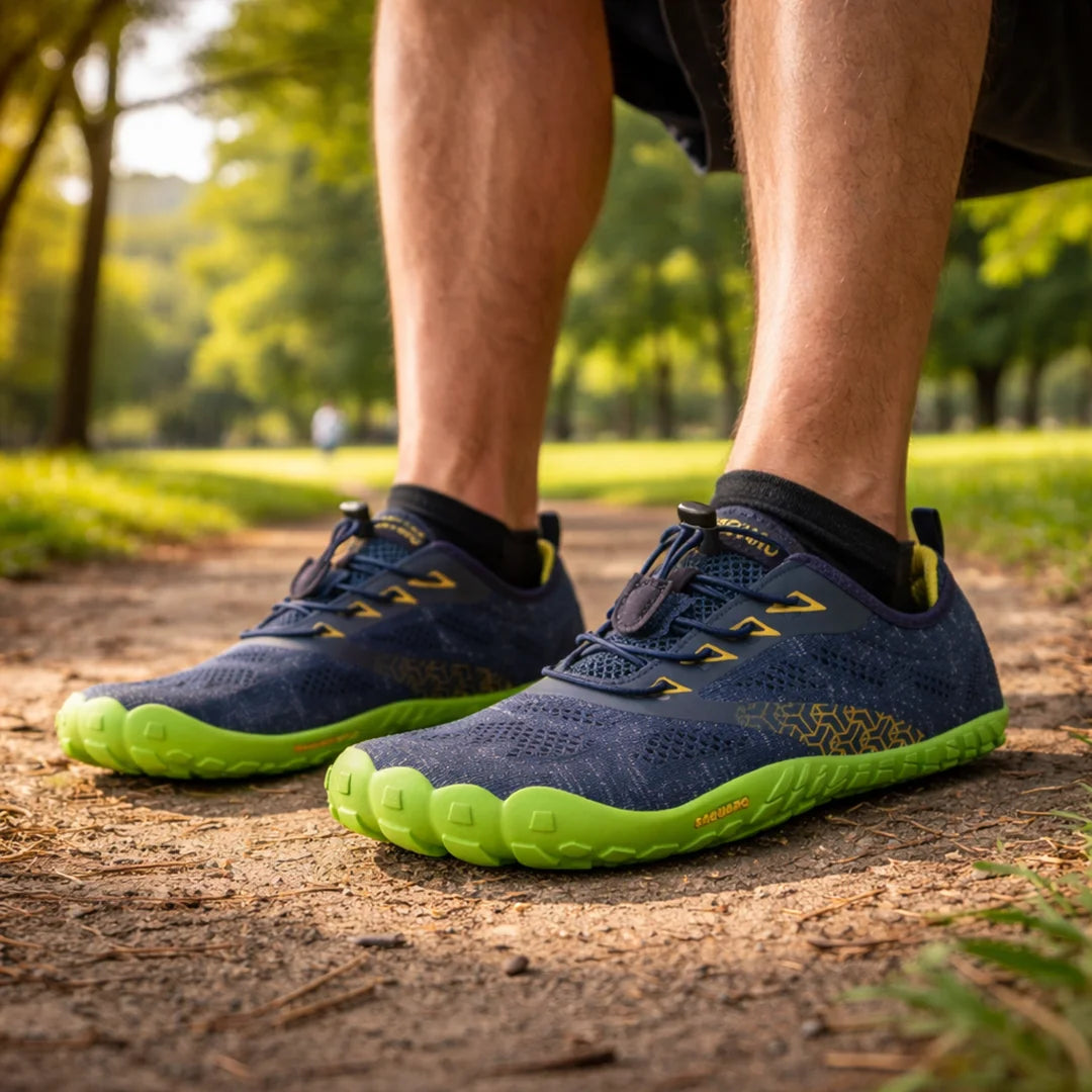 Zapato de horma ancha Saguaro Smart I azul, diseñado para evitar la compresión de los dedos y mejorar la estabilidad.
